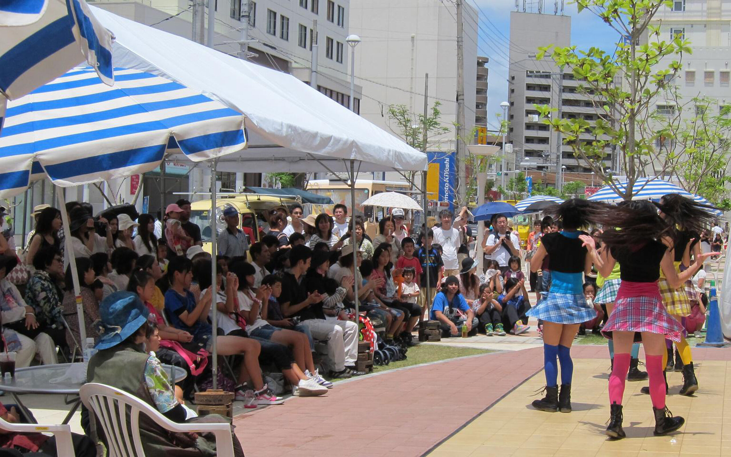 「牧志・安里地区第一種市街地再開発事業」“さいおんスクエア”まちびらき