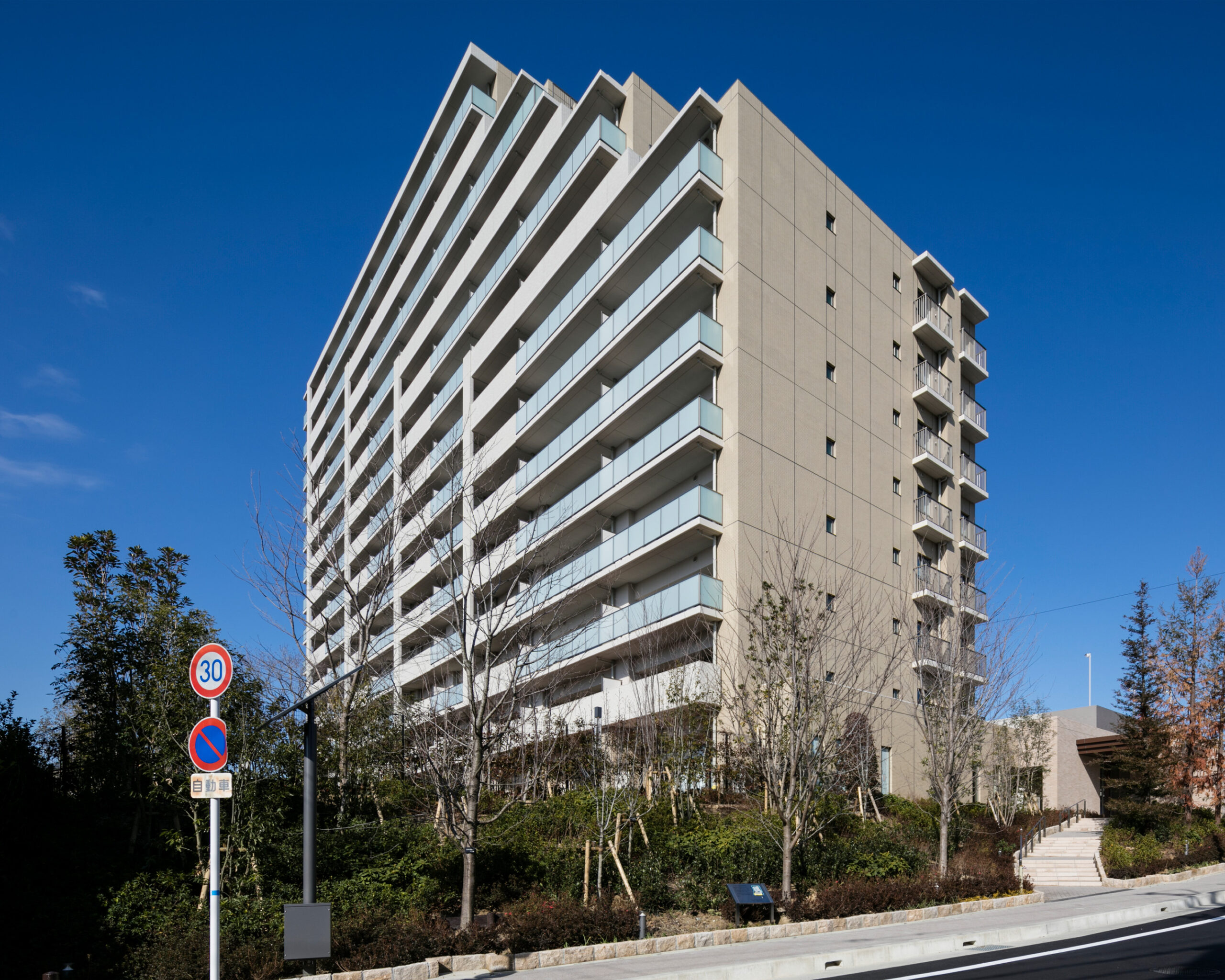 千里南町第2次住宅建替事業 【シンフォニア新千里南町ガーデンズ/大阪府豊中市】